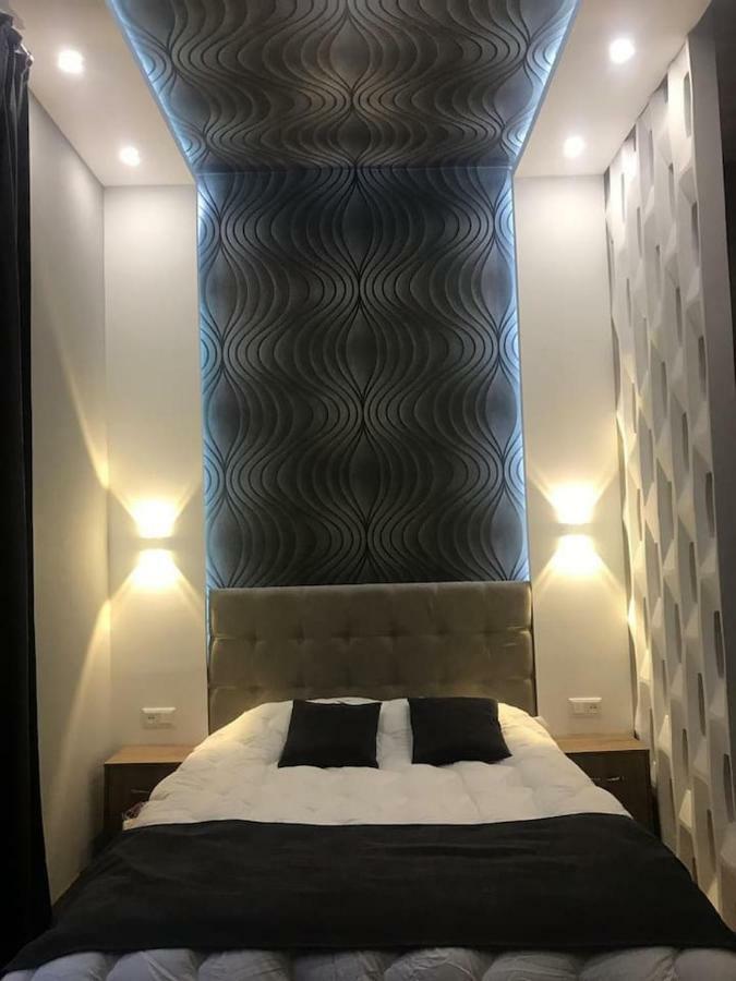 New Appartment-Studio Іn The Center Of Lviv Buitenkant foto