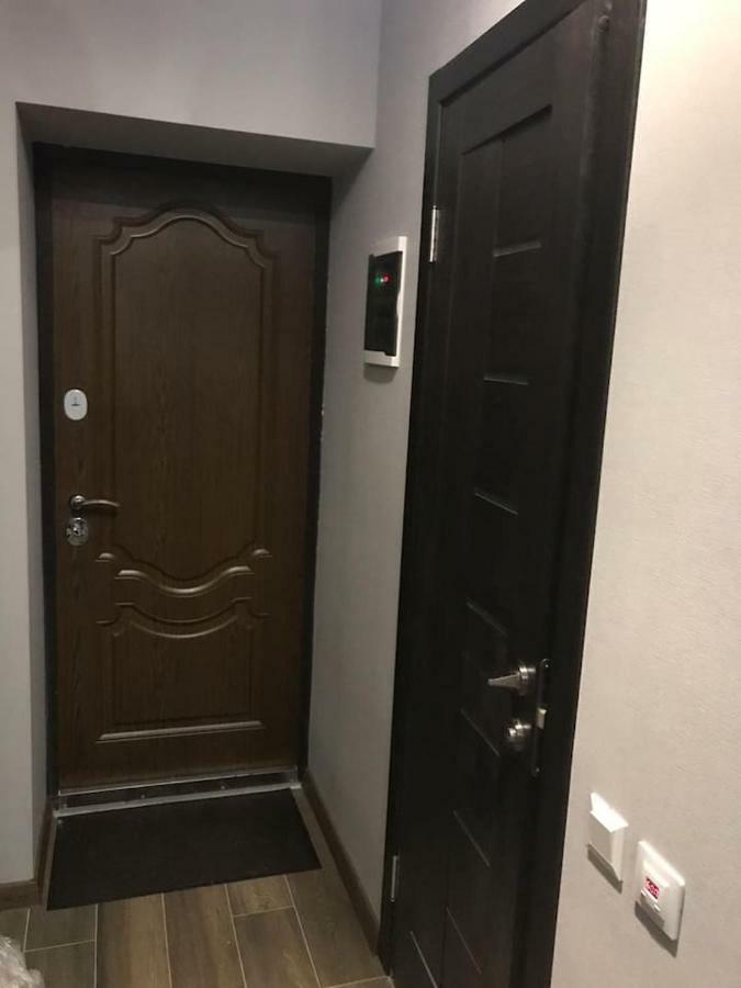 New Appartment-Studio Іn The Center Of Lviv Buitenkant foto