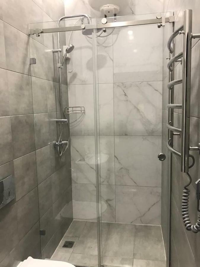 New Appartment-Studio Іn The Center Of Lviv Buitenkant foto